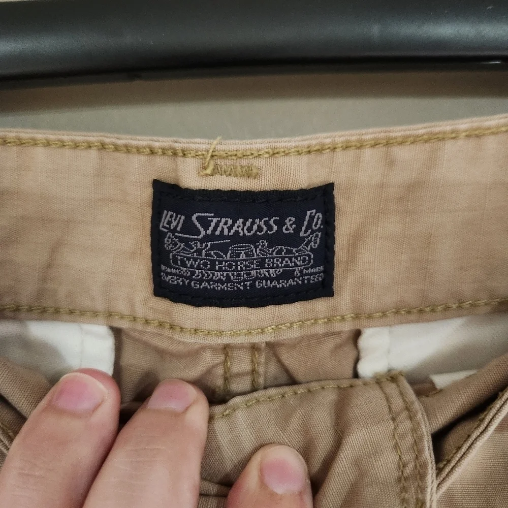 Levi Strauss Mens 29x9 Khaki Snap Pocket Canvas Cargo Shorts